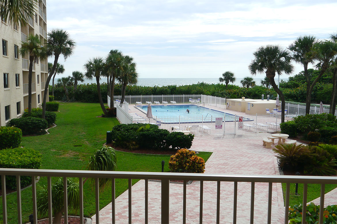 Condo 207
